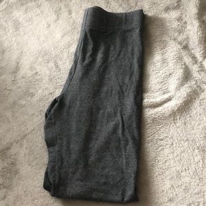 Grey leggings